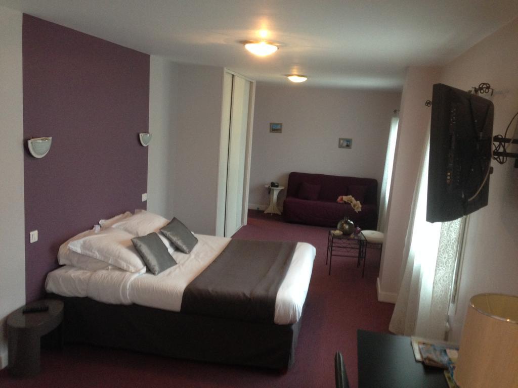 Hostellerie Excalibur Saumur Rom bilde